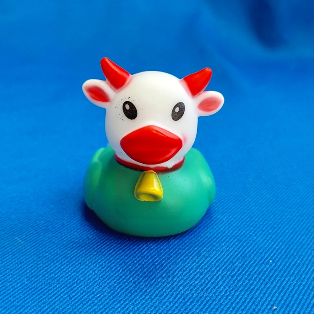 #32 Duck For Duck Duck Plushie Game
